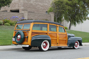 Click to View Roy Brizio Street Rods Completed Cars - Jim Vickery 46 woodie