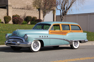Click to View Roy Brizio Street Rods Completed Cars - John Thompson 53 woodie