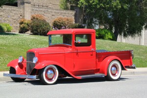 Click to View Roy Brizio Street Rods Completed Cars - John Cortese 1932 Ford Pick Up