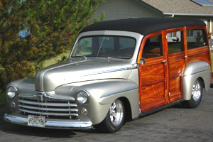 Click to View Roy Brizio Street Rods Completed Cars - Gawain Booth Woodie